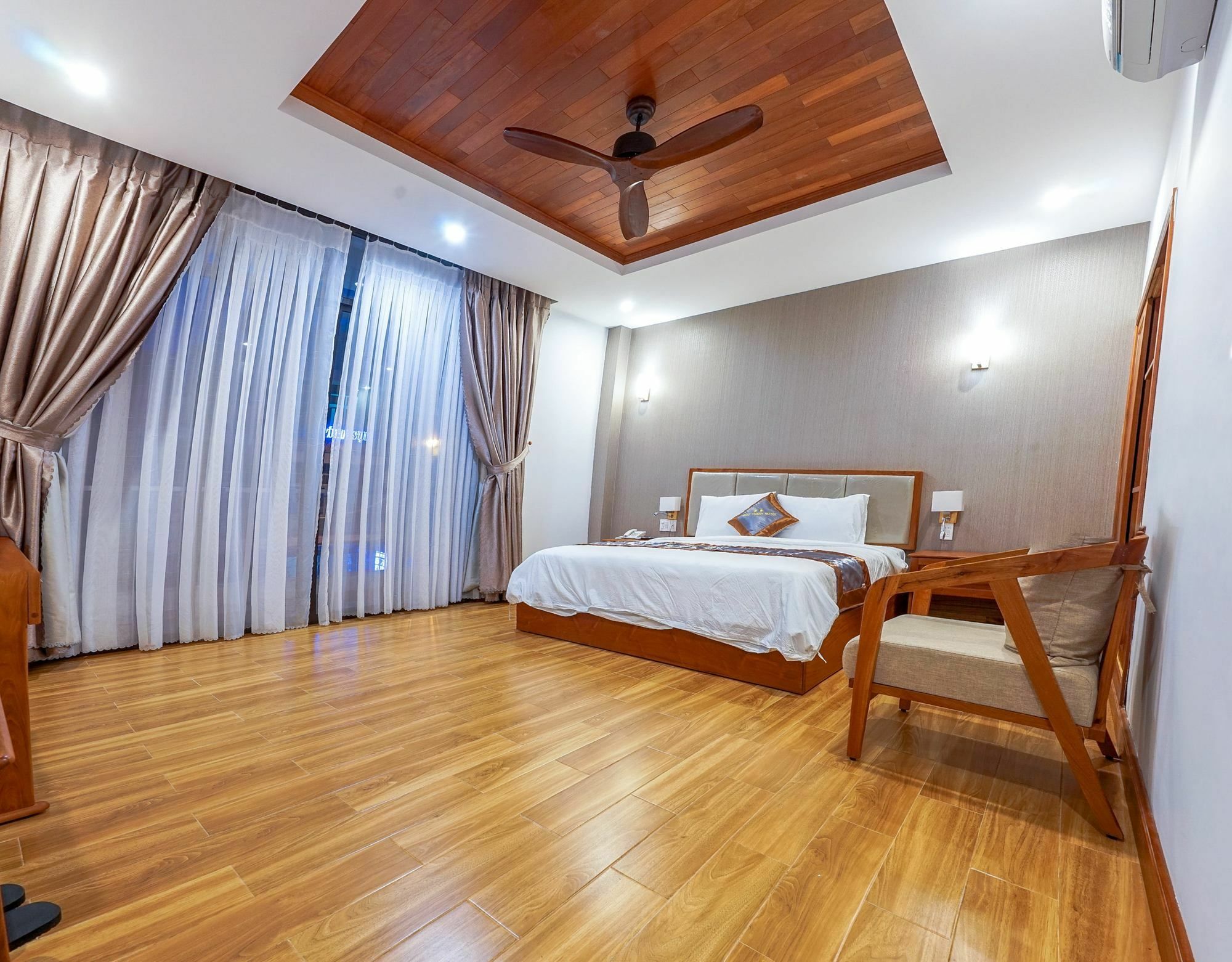 Hotel Nhat Thanh Quy Nhon Bagian luar foto